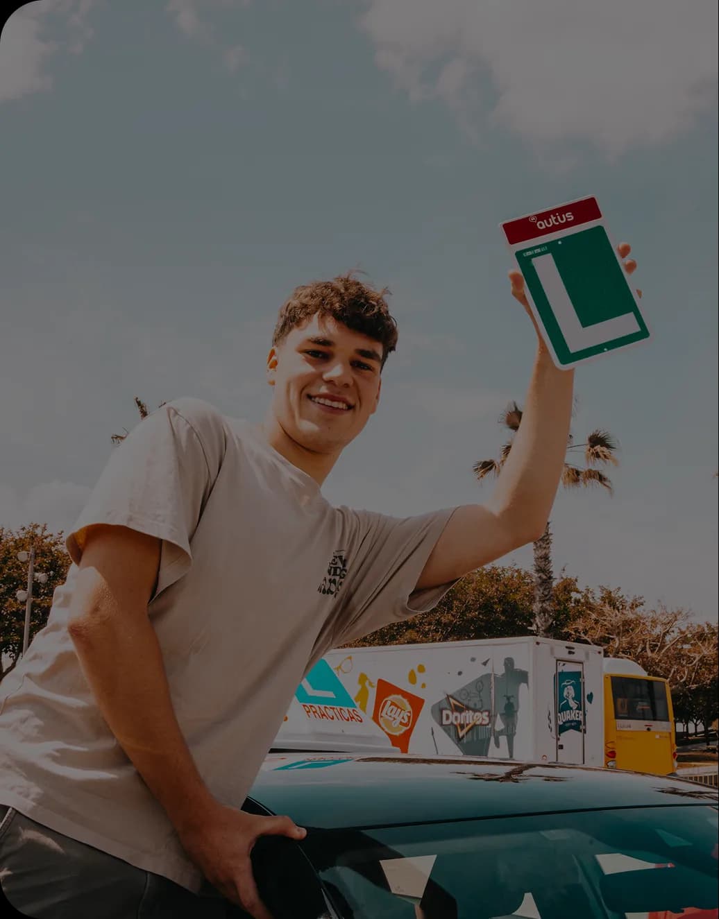 Alumno Autius aprobando
