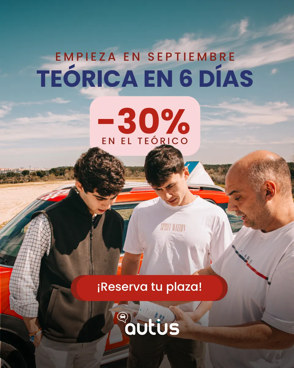 Cartel de la promoción: 30% de descuento en el curso teórico si empiezas en septiembre
