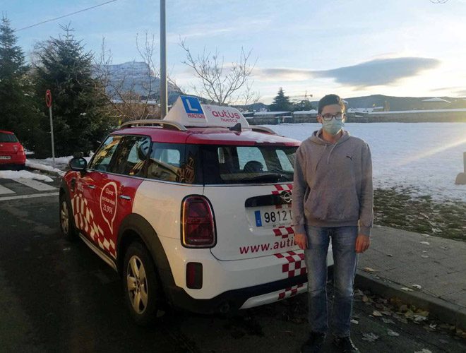 consejos para conducir con nieve destacada