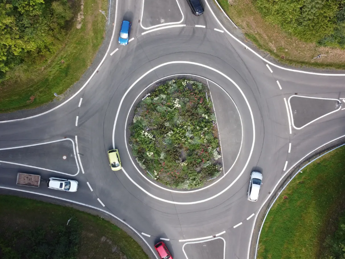 Glorietas como circular correctamente destacada